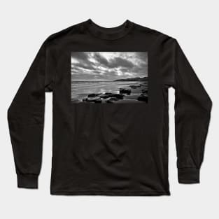 Whitley Bay beach at sunrise Long Sleeve T-Shirt